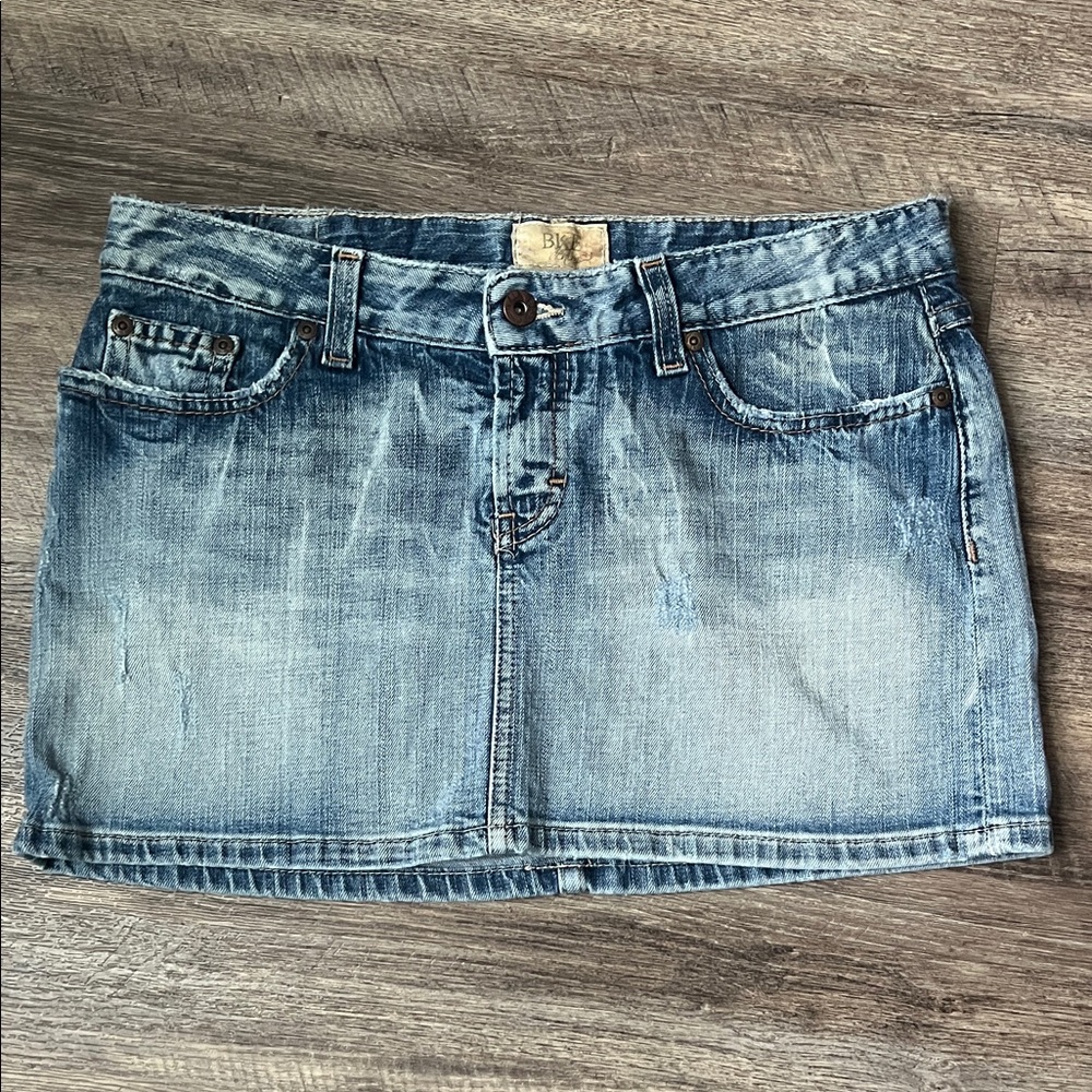 Y2K Buckle Denim Mini Skirt Sz 30 Low Rise Distressed Festival Indie Sleaze ♠️